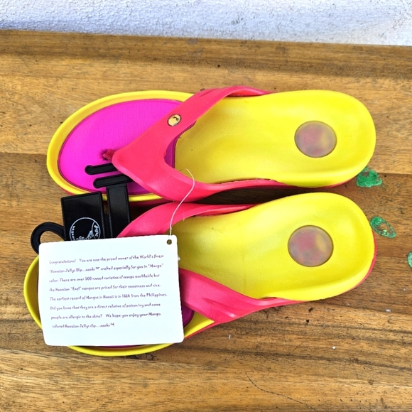 Hawaiian Jellys Ultra Comfort Mango  Unisex  Sandals Women's Size 8 - Picture 1 of 14
